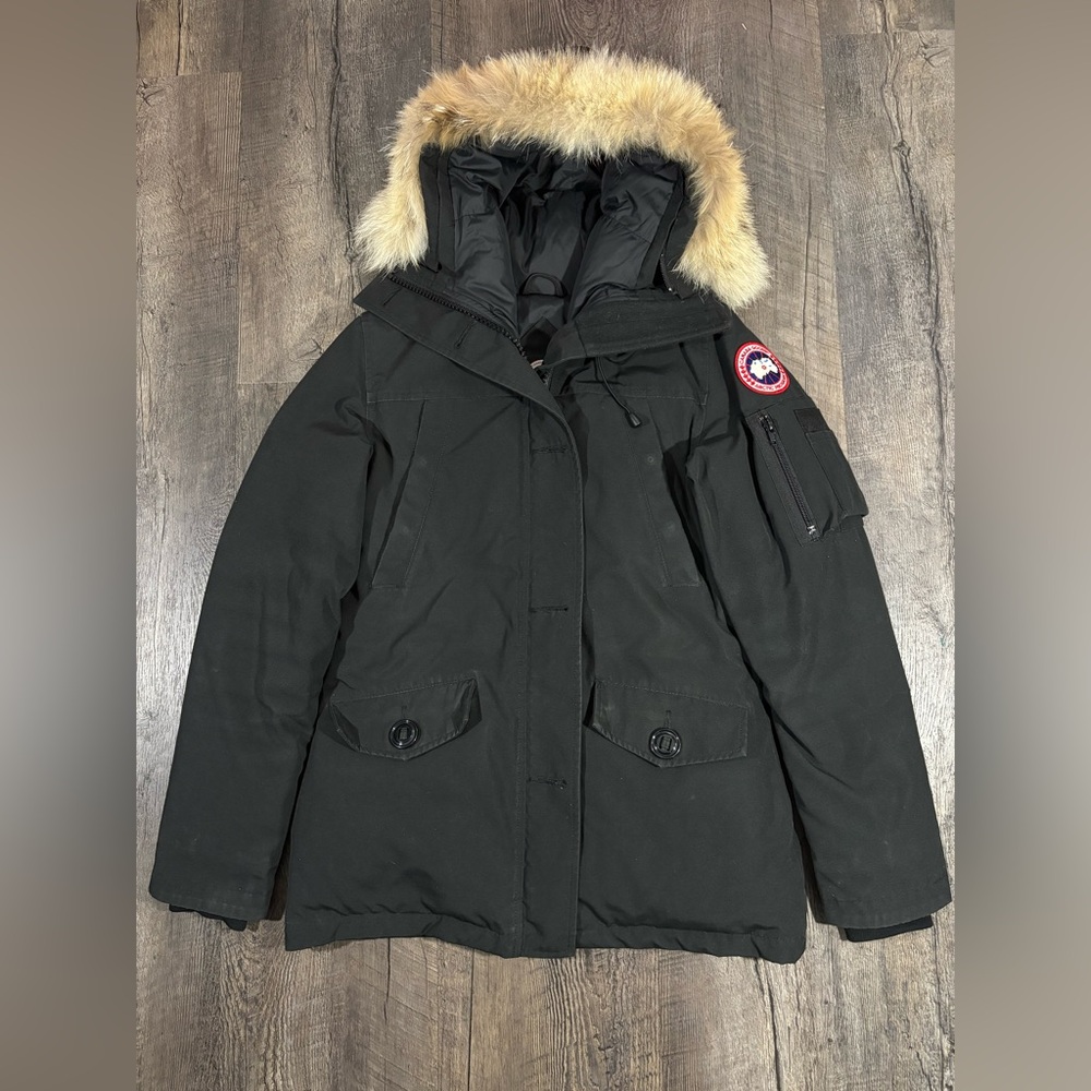 CANADA GOOSE Montebello Parka Puffer Jacket Coat